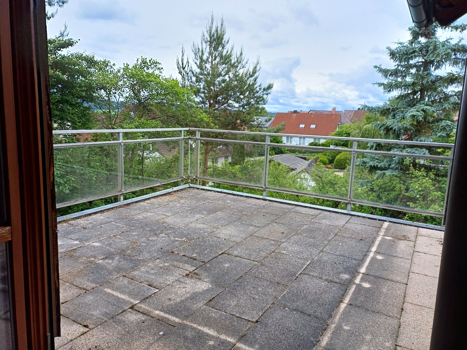 - Leustetten 1-Familienhaus in guter Lage - Leustetten 1-Familienhaus in guter Lage